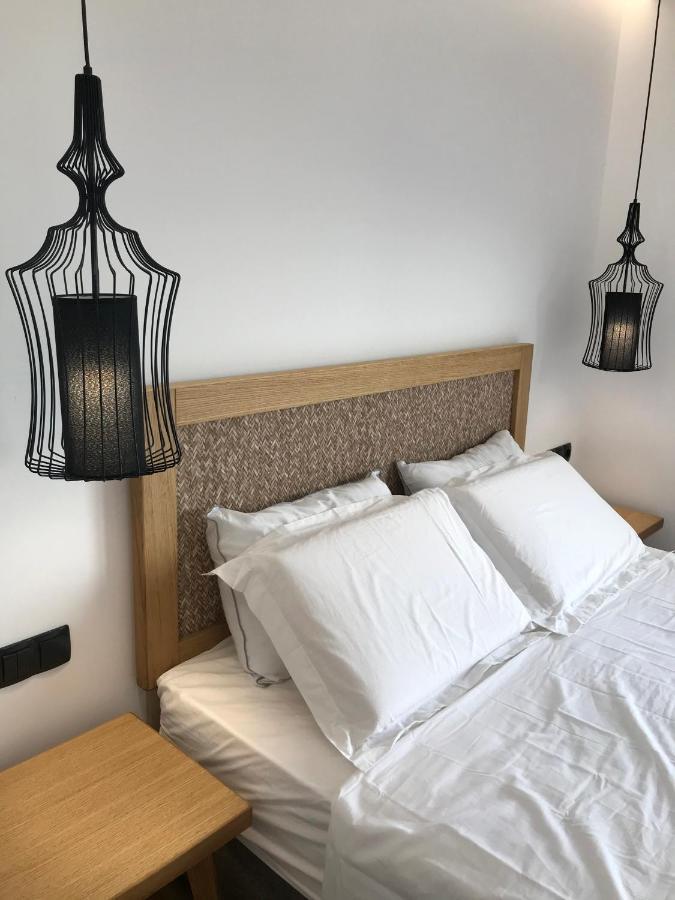 Blue Sea Suites Tsoútsouros Eksteriør billede